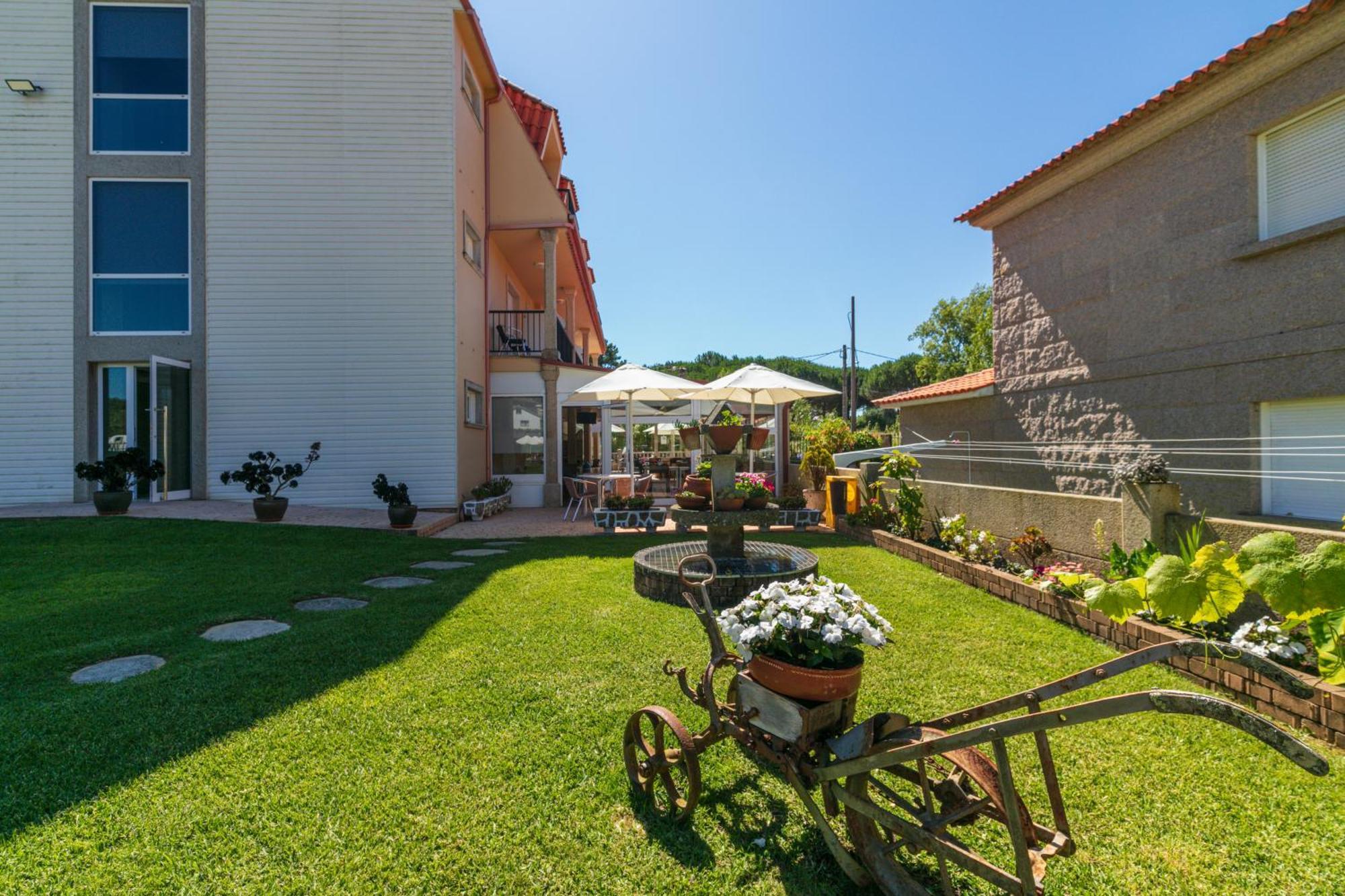Gaivota Hotel *